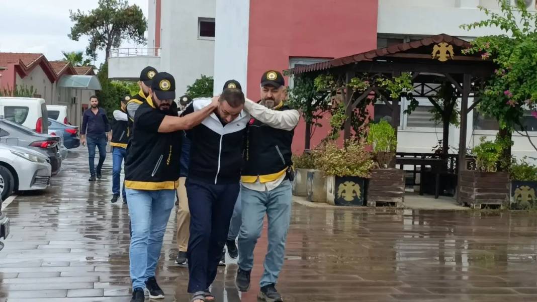 Adana’da Pastane Bombalayan 16 Yaşındaki Çocuk Azmettirilmiş! 5